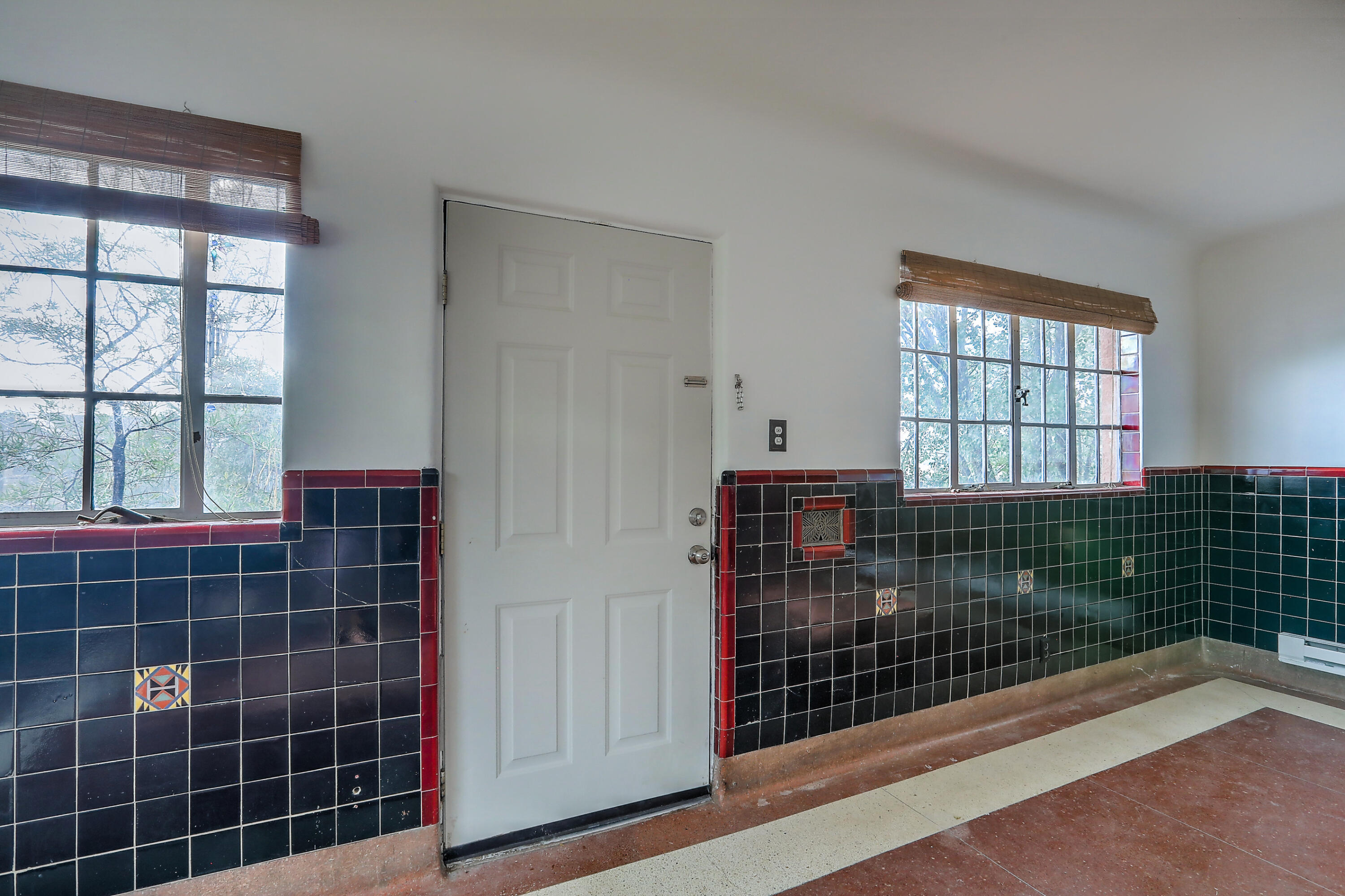 1014 WALTER Street SE