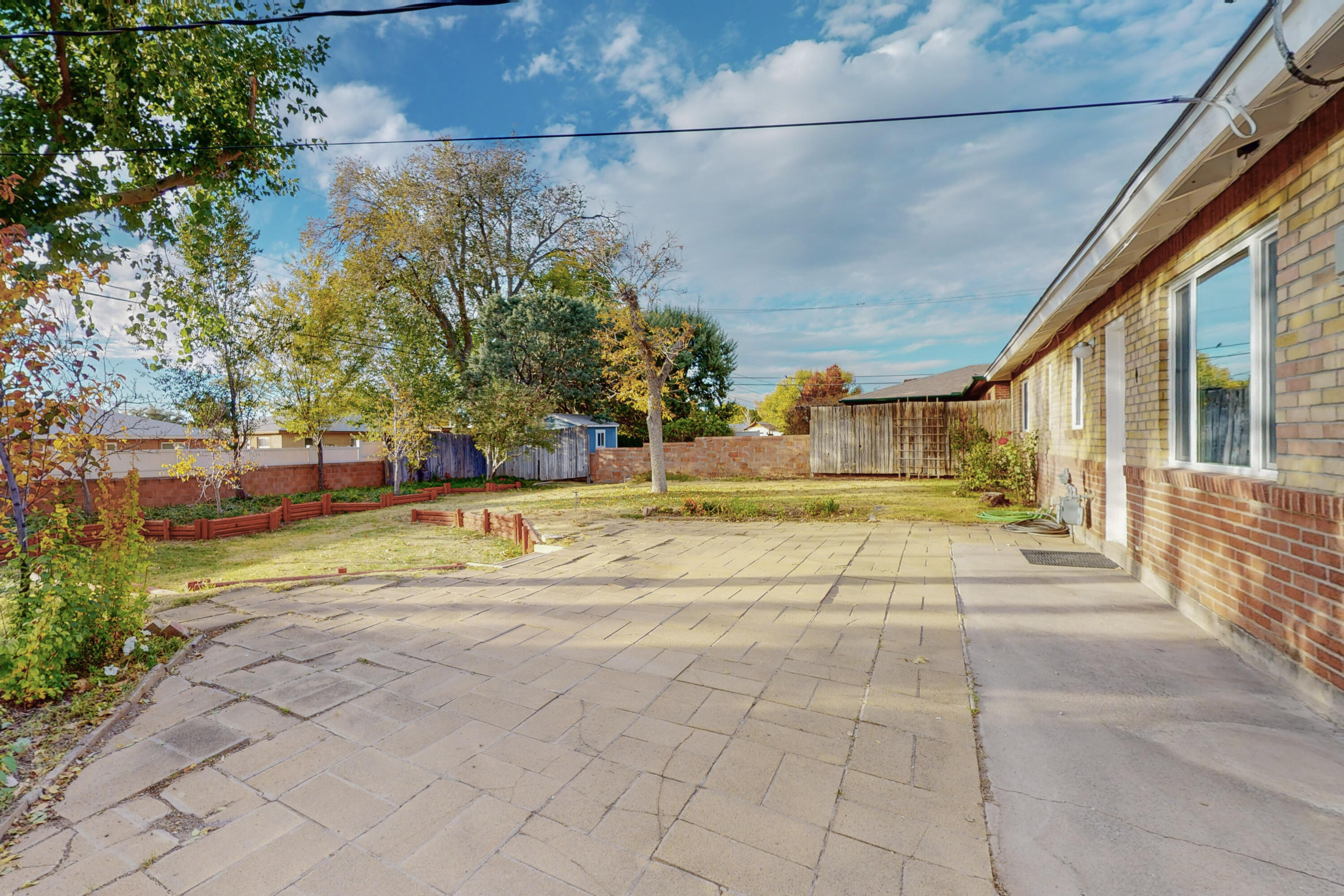 2403 General Bradley Street NE