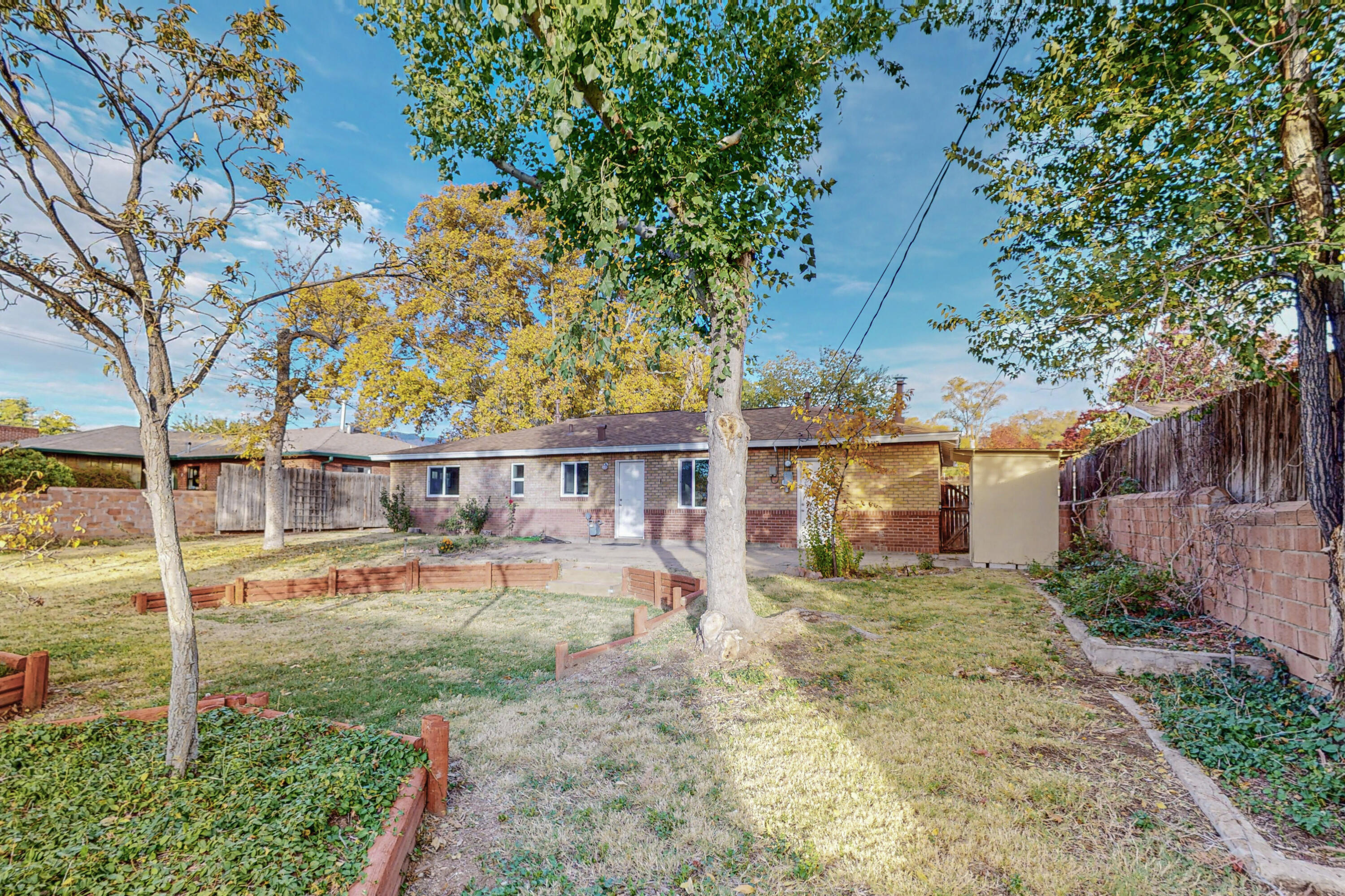 2403 General Bradley Street NE