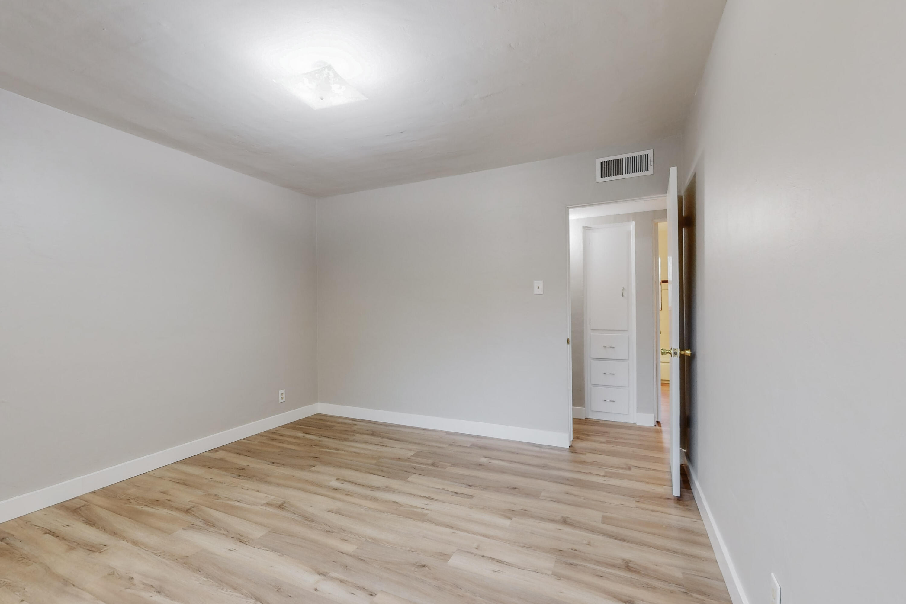 2403 General Bradley Street NE