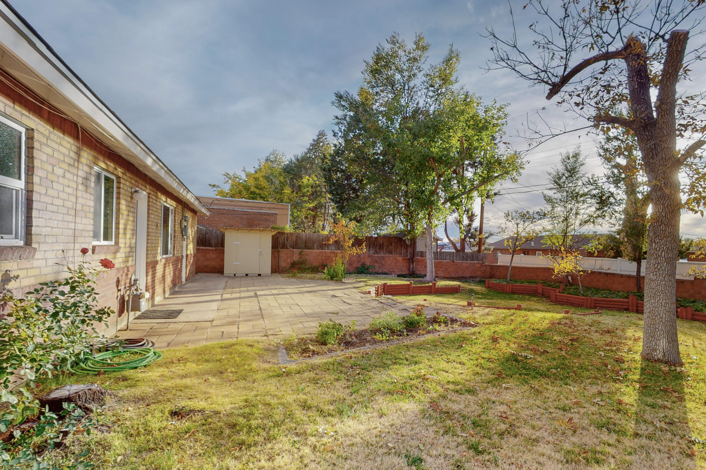 2403 General Bradley Street NE