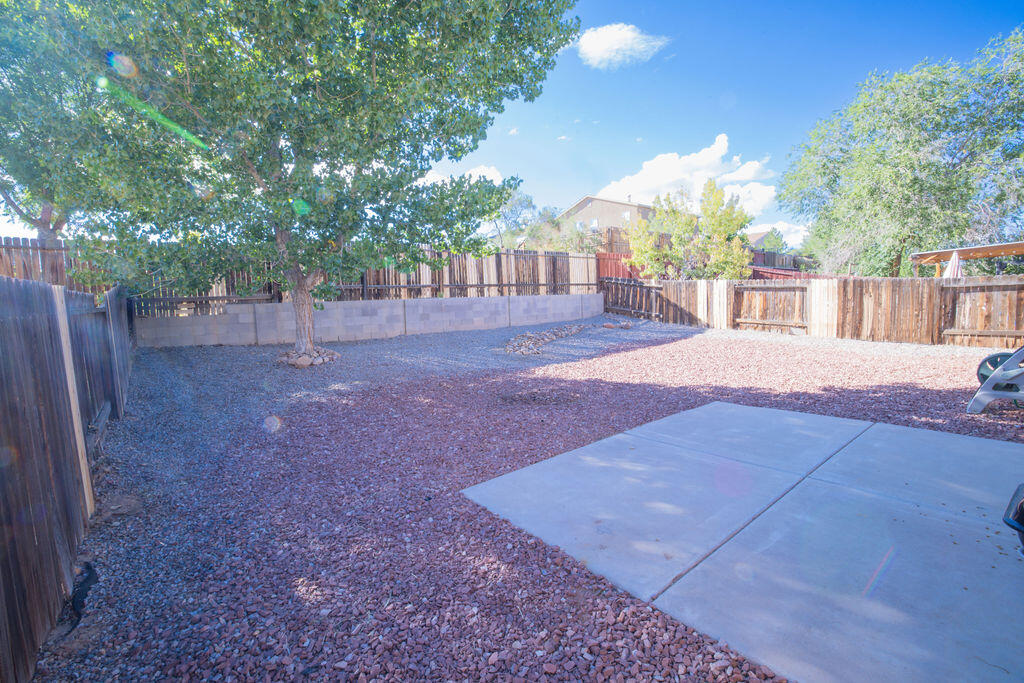 927 WOOD DUCK Drive SW