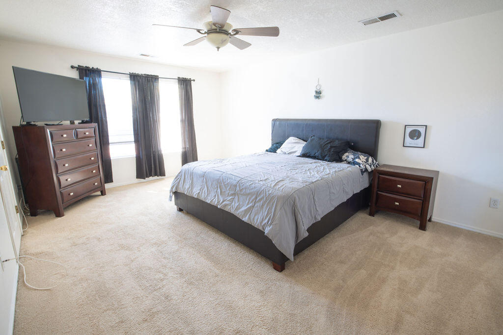 927 WOOD DUCK Drive SW