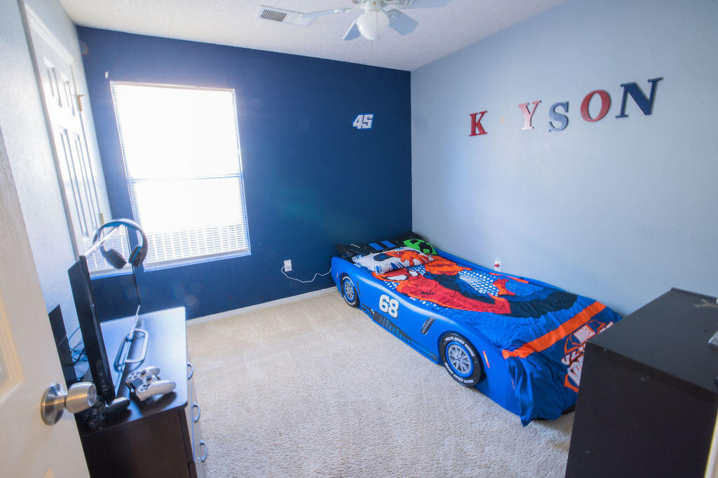 927 WOOD DUCK Drive SW