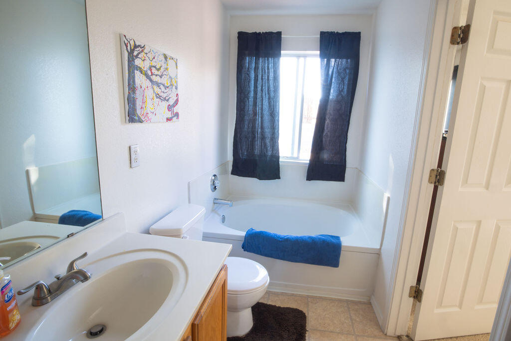 927 WOOD DUCK Drive SW