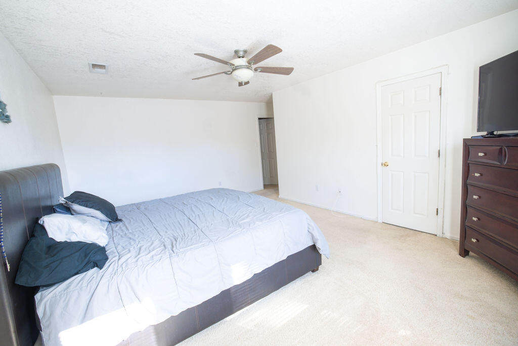 927 WOOD DUCK Drive SW