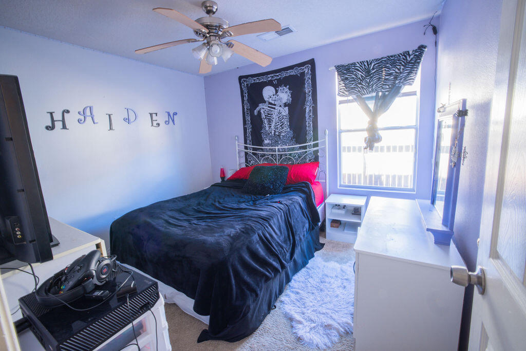 927 WOOD DUCK Drive SW