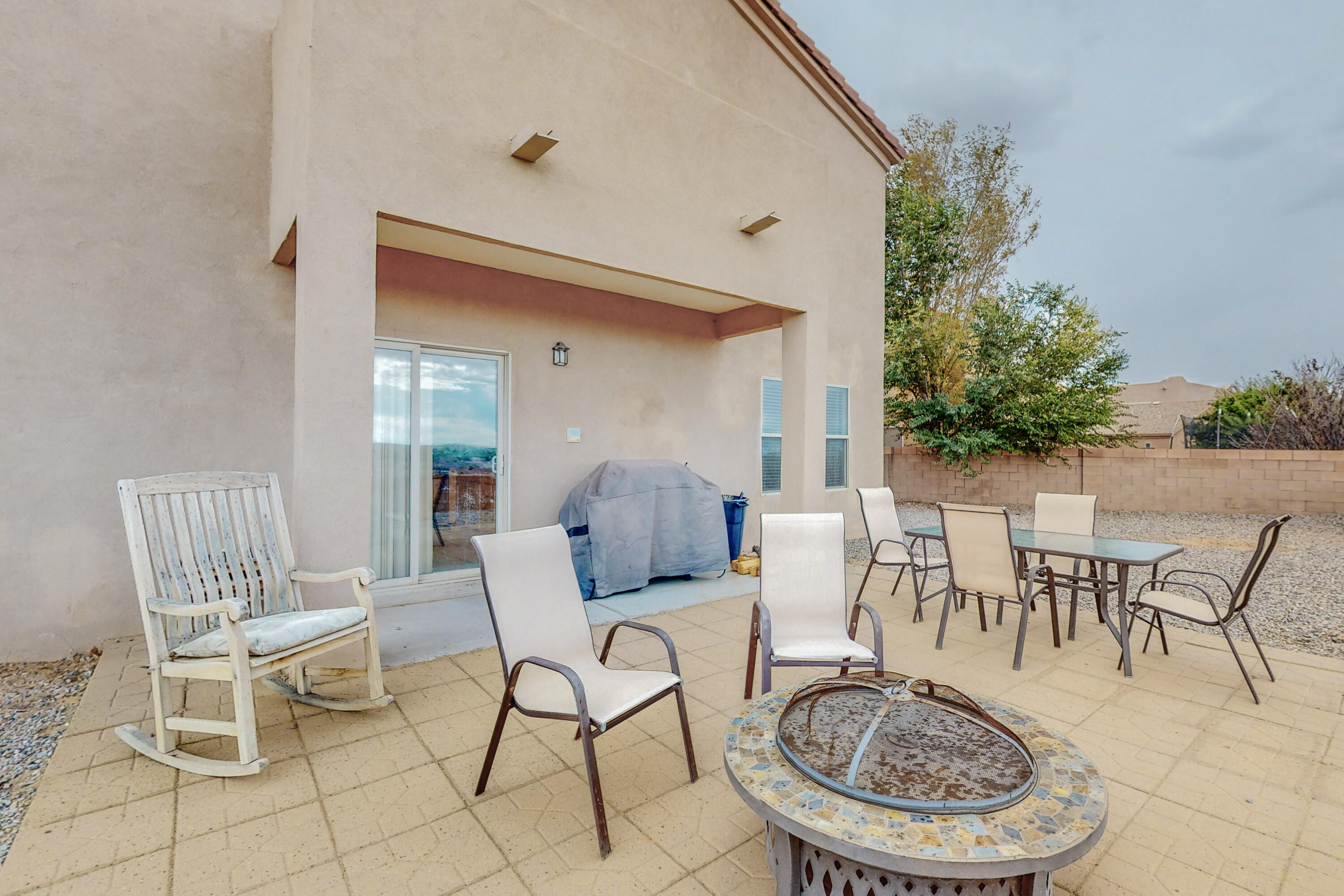 3361 COCHITI Street NE