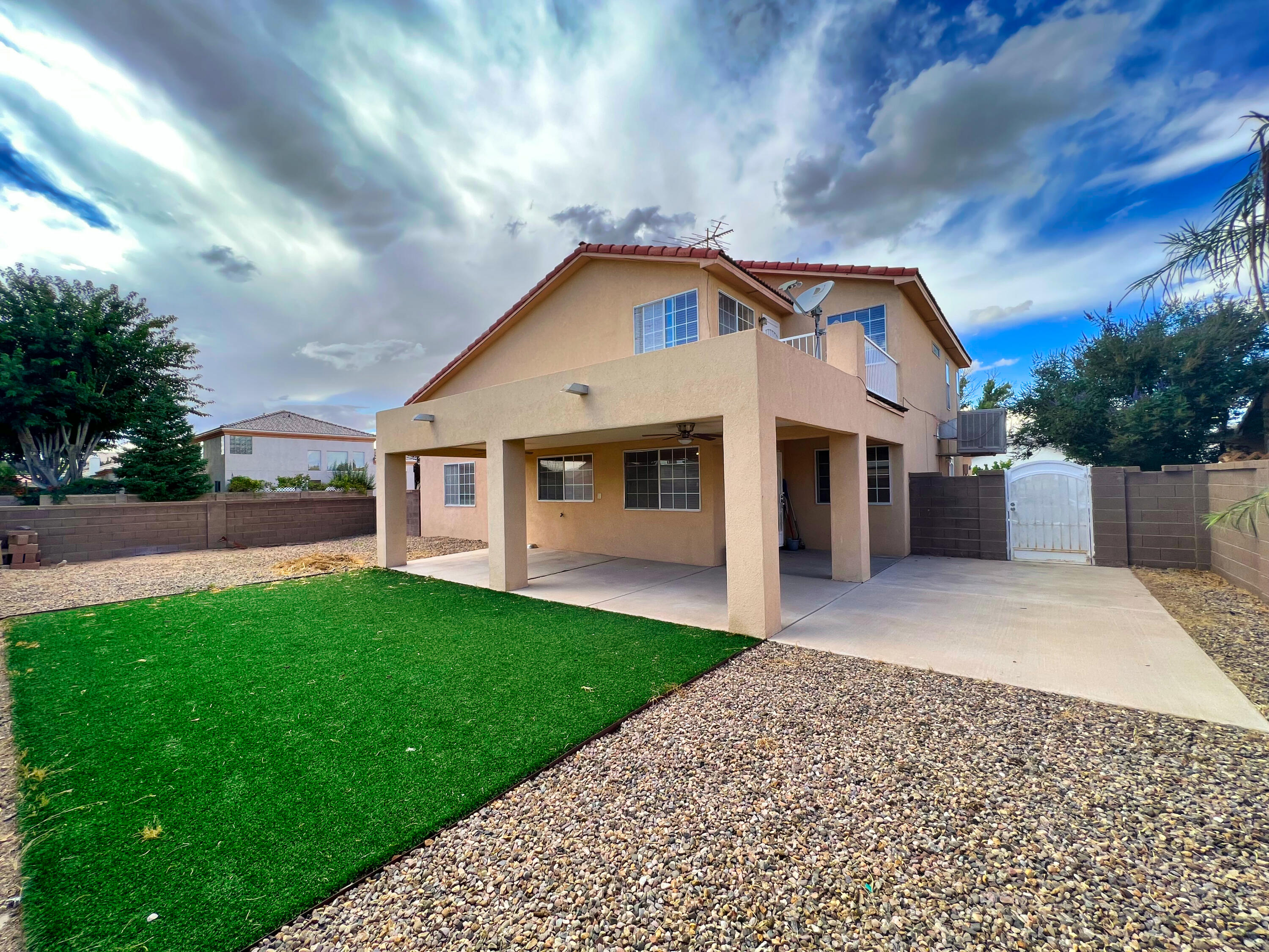 8028 CAMINO DE AGUILA NW
