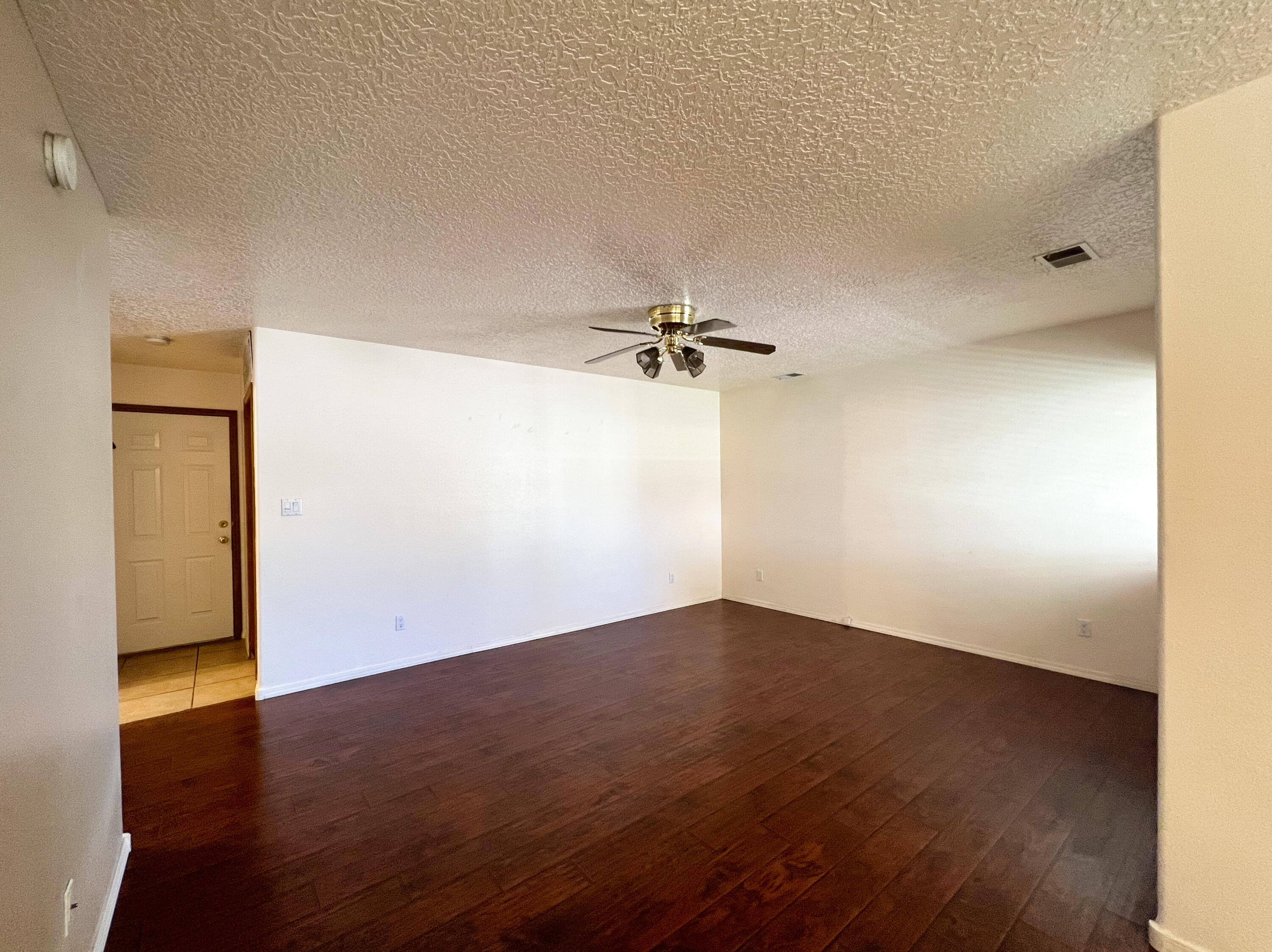 8028 CAMINO DE AGUILA NW