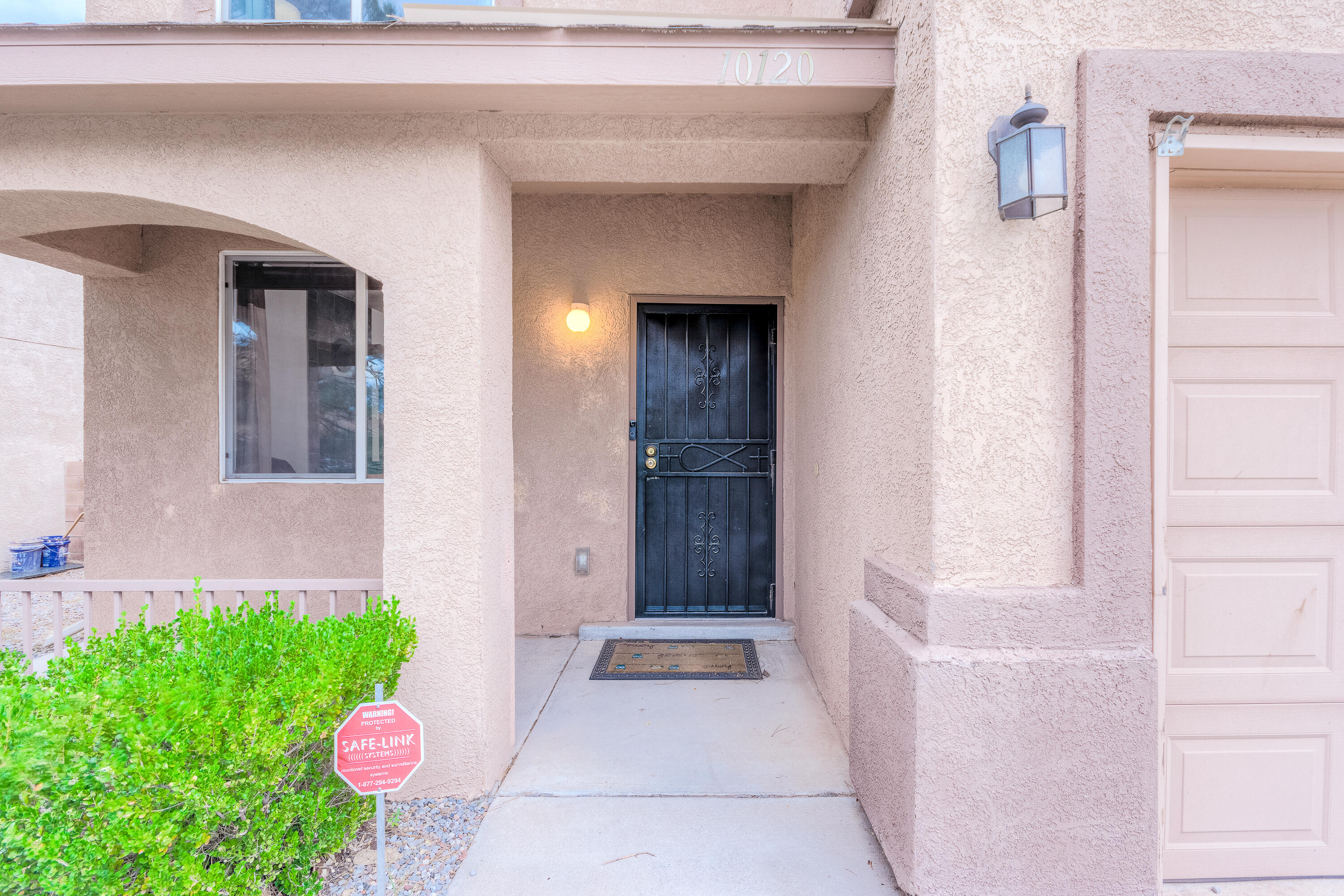 10120 Garden Gate Lane SW