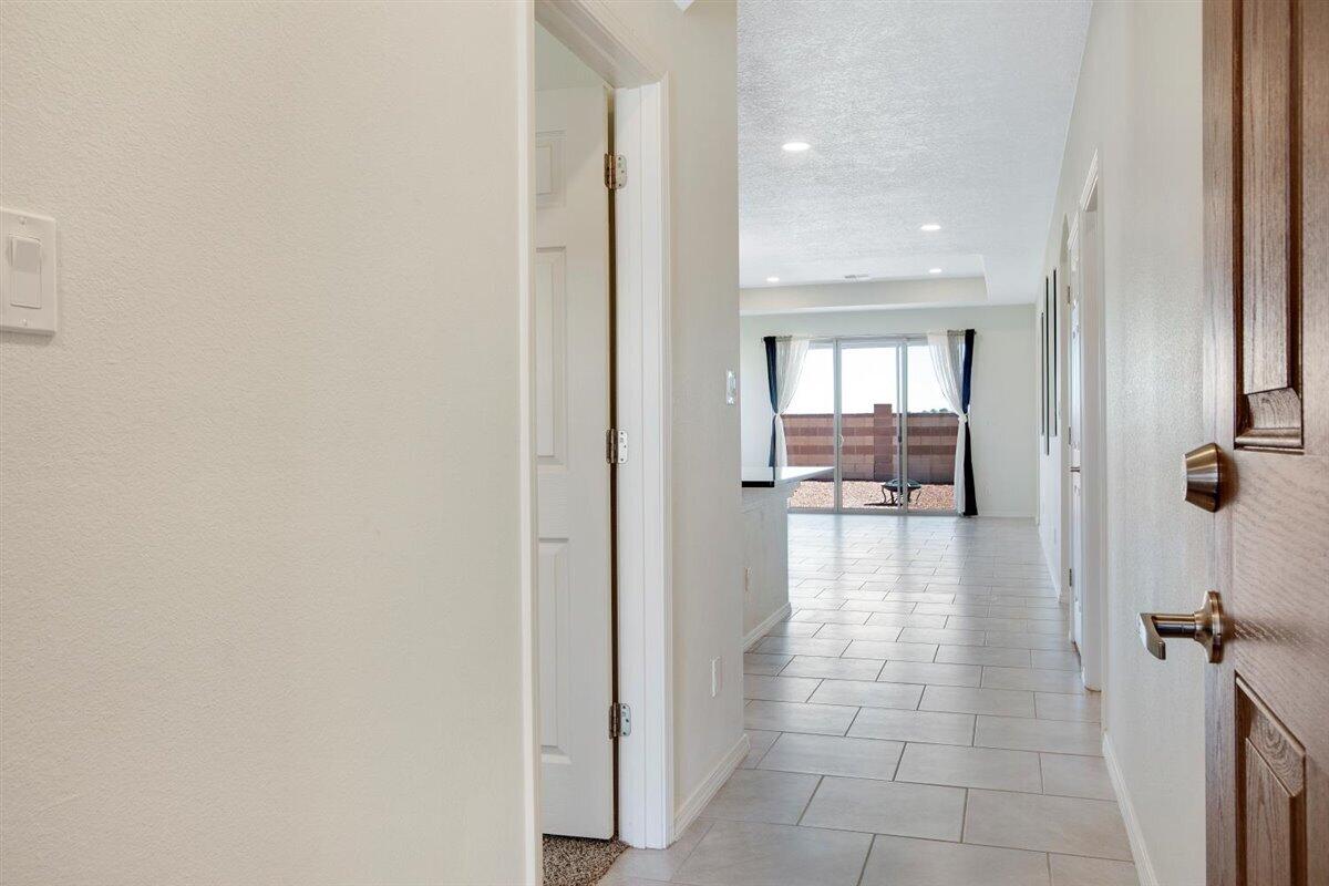 4453 GOLDEN EAGLE Loop NE
