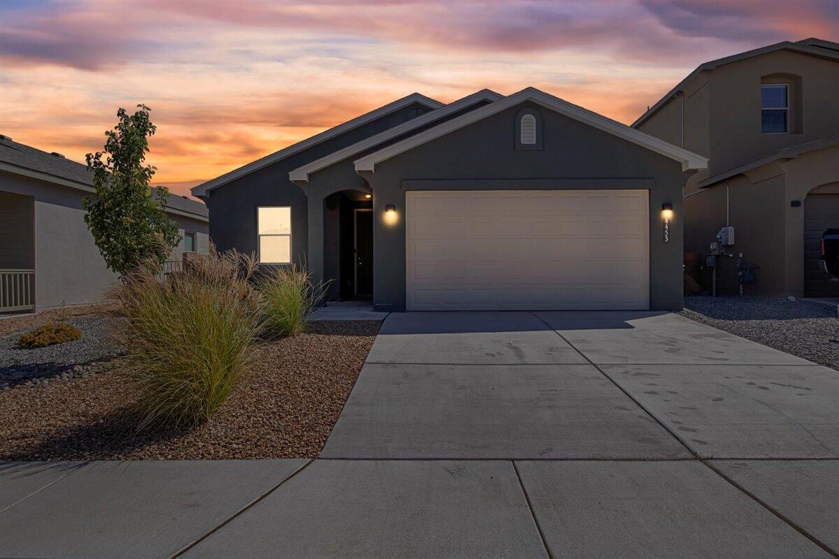 4453 GOLDEN EAGLE Loop NE