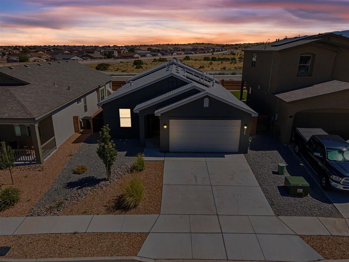 4453 GOLDEN EAGLE Loop NE