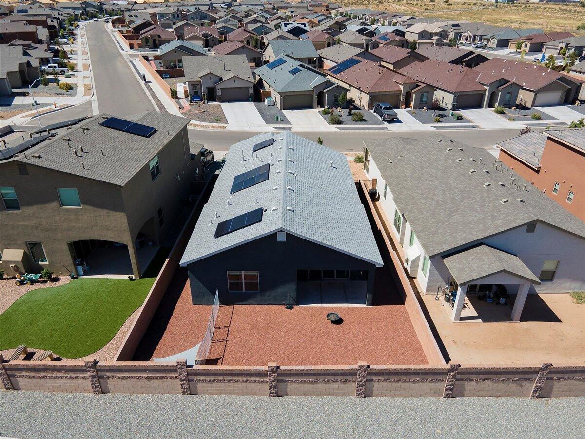 4453 GOLDEN EAGLE Loop NE