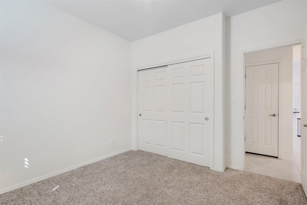4453 GOLDEN EAGLE Loop NE