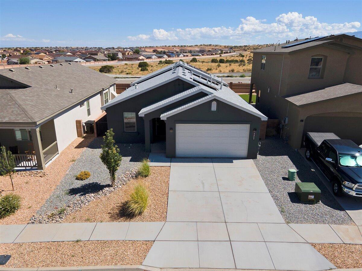 4453 GOLDEN EAGLE Loop NE