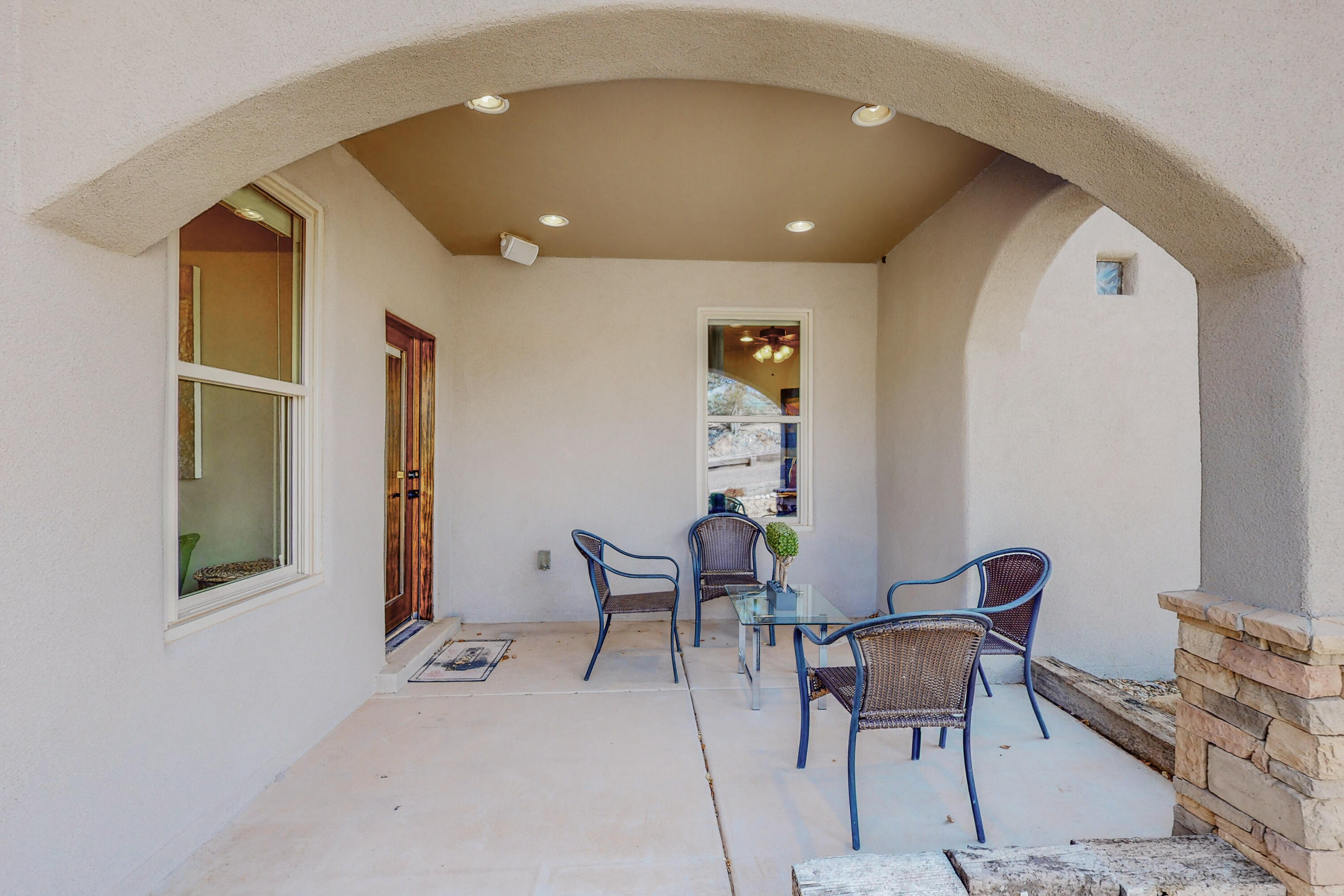 5908 COUNT Drive NE