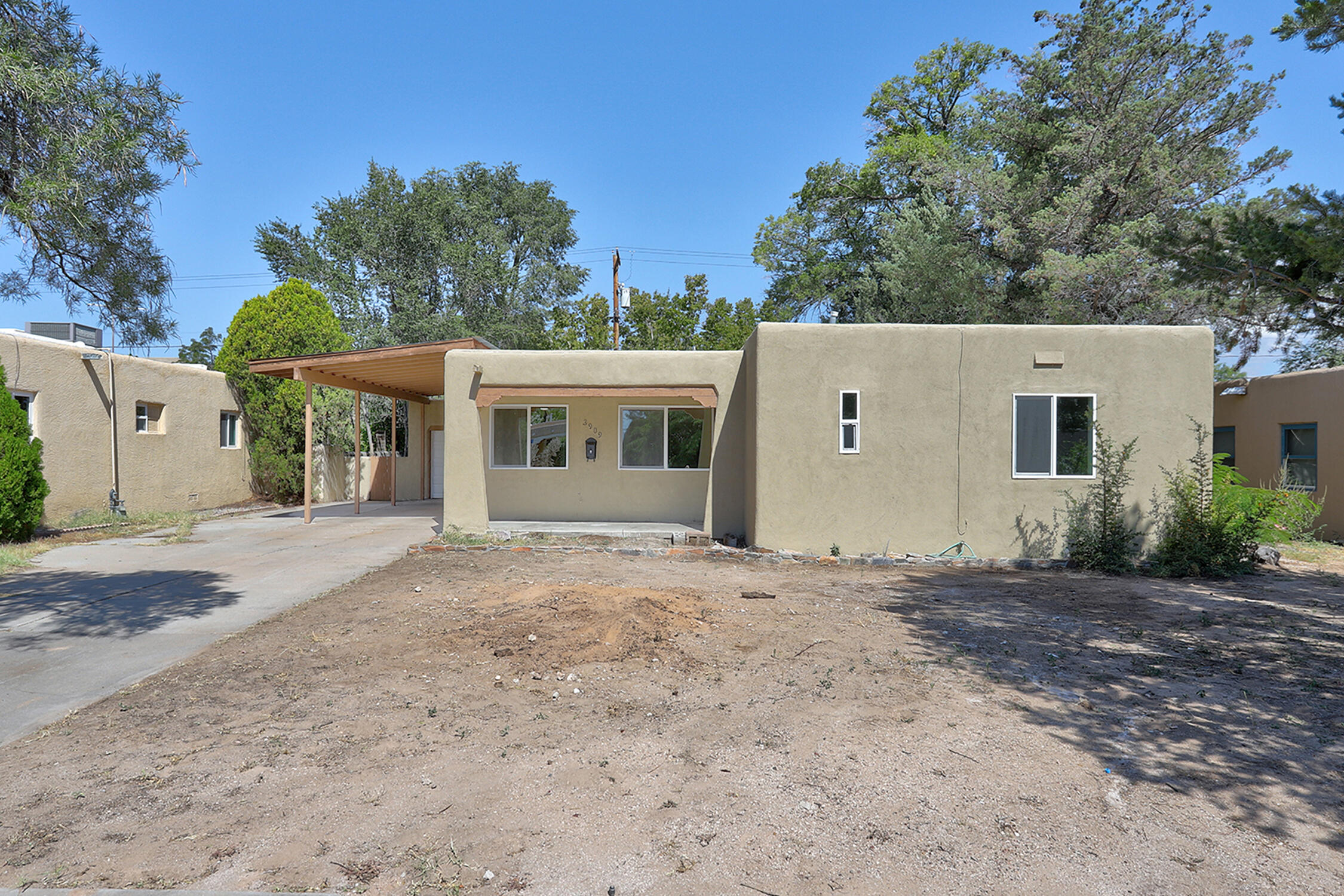 3909 SIMMS Avenue SE