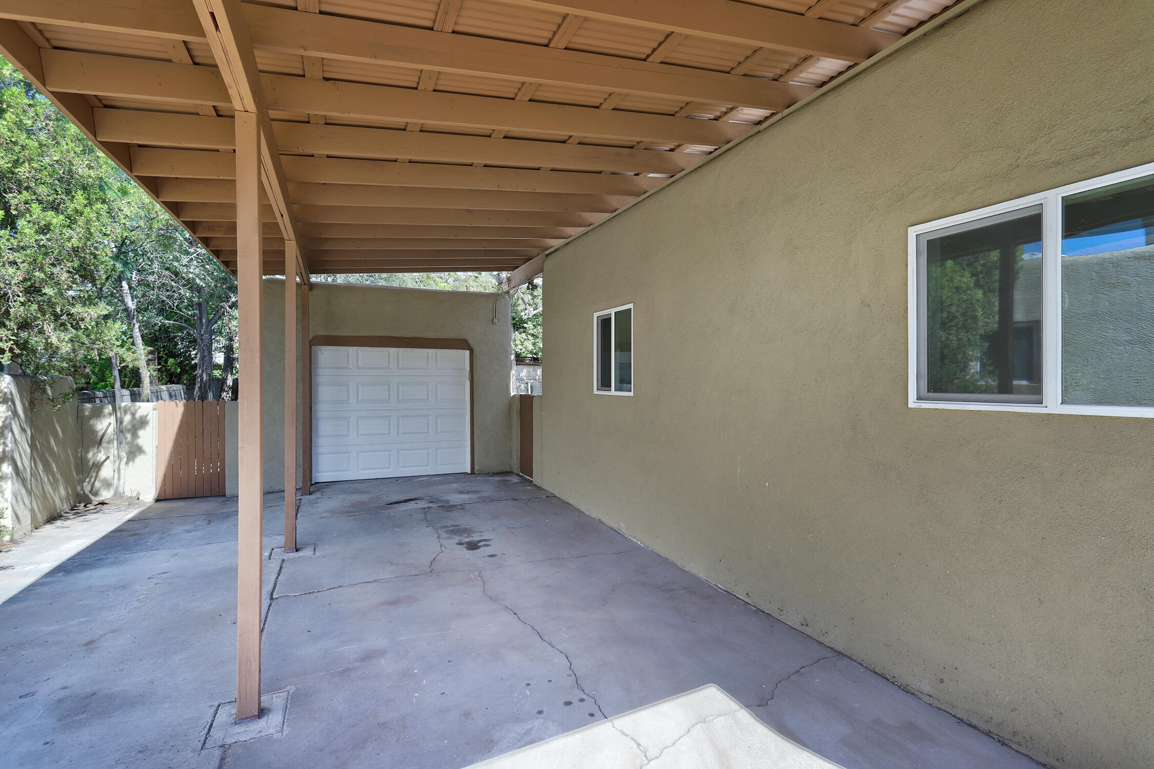 3909 SIMMS Avenue SE