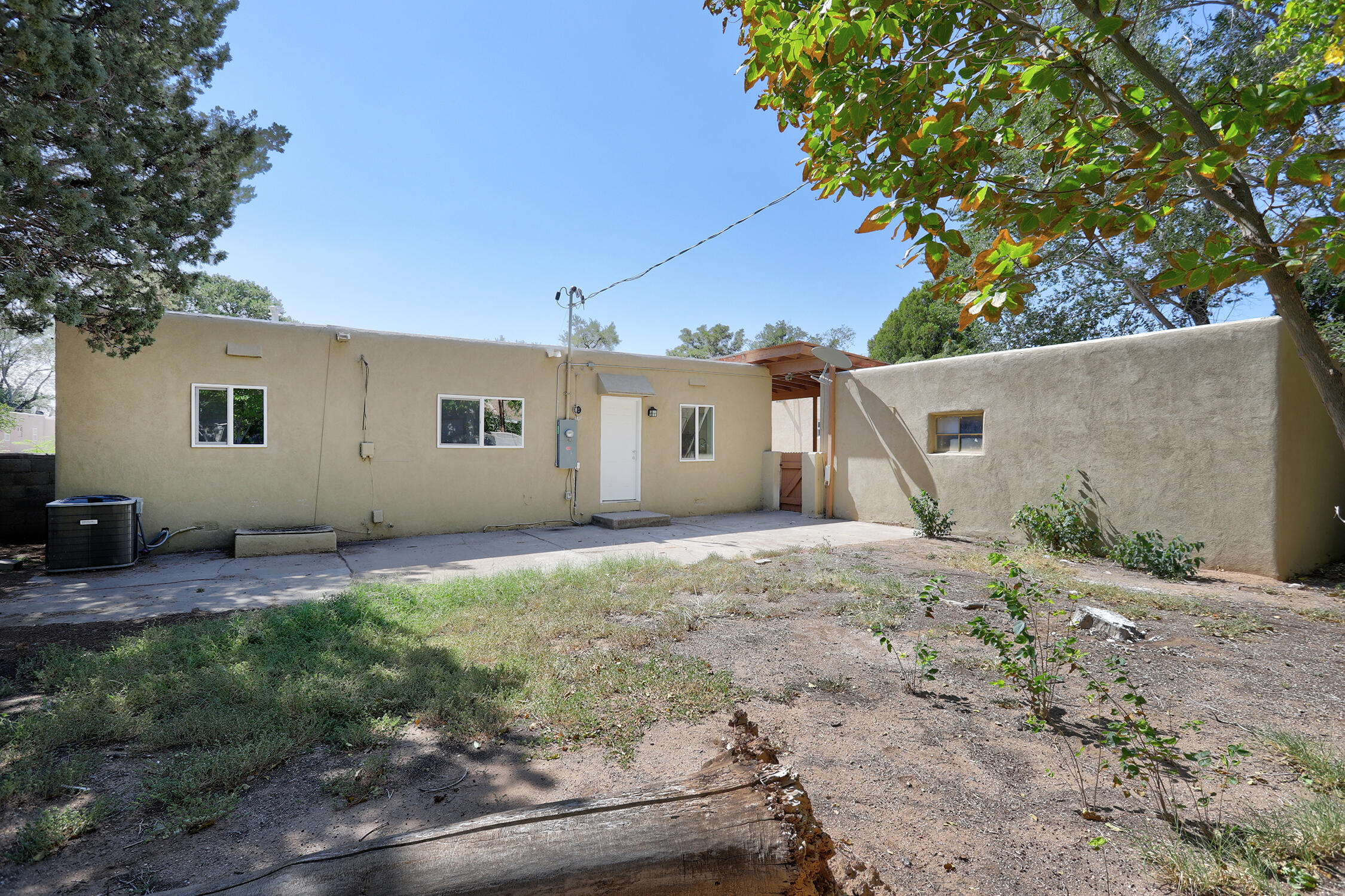 3909 SIMMS Avenue SE