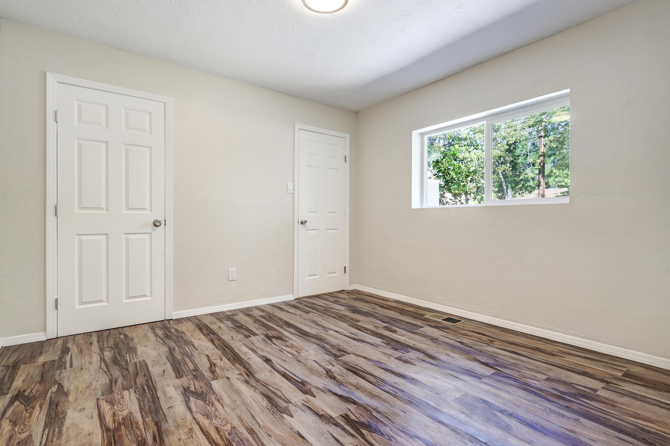 3909 SIMMS Avenue SE