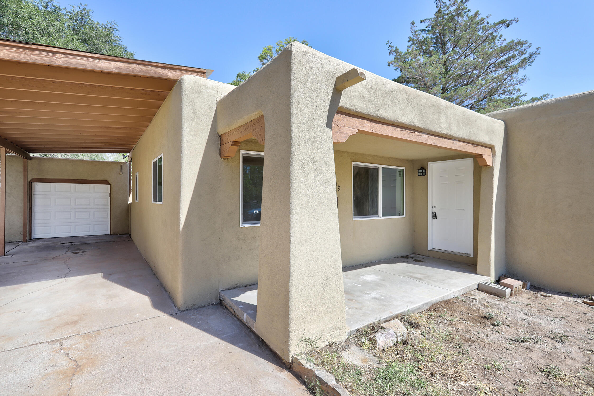 3909 SIMMS Avenue SE