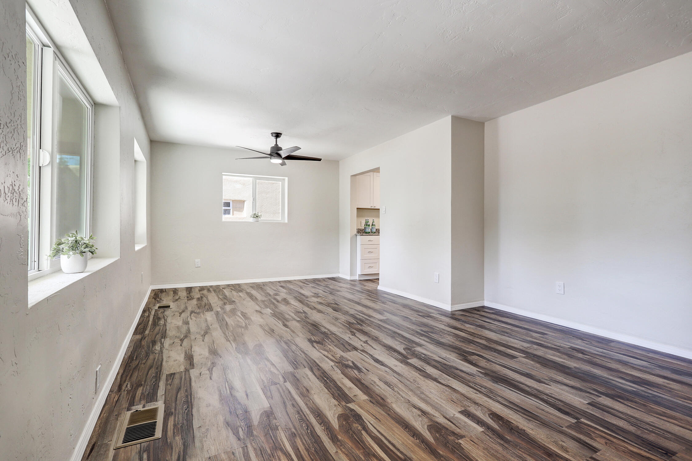 3909 SIMMS Avenue SE