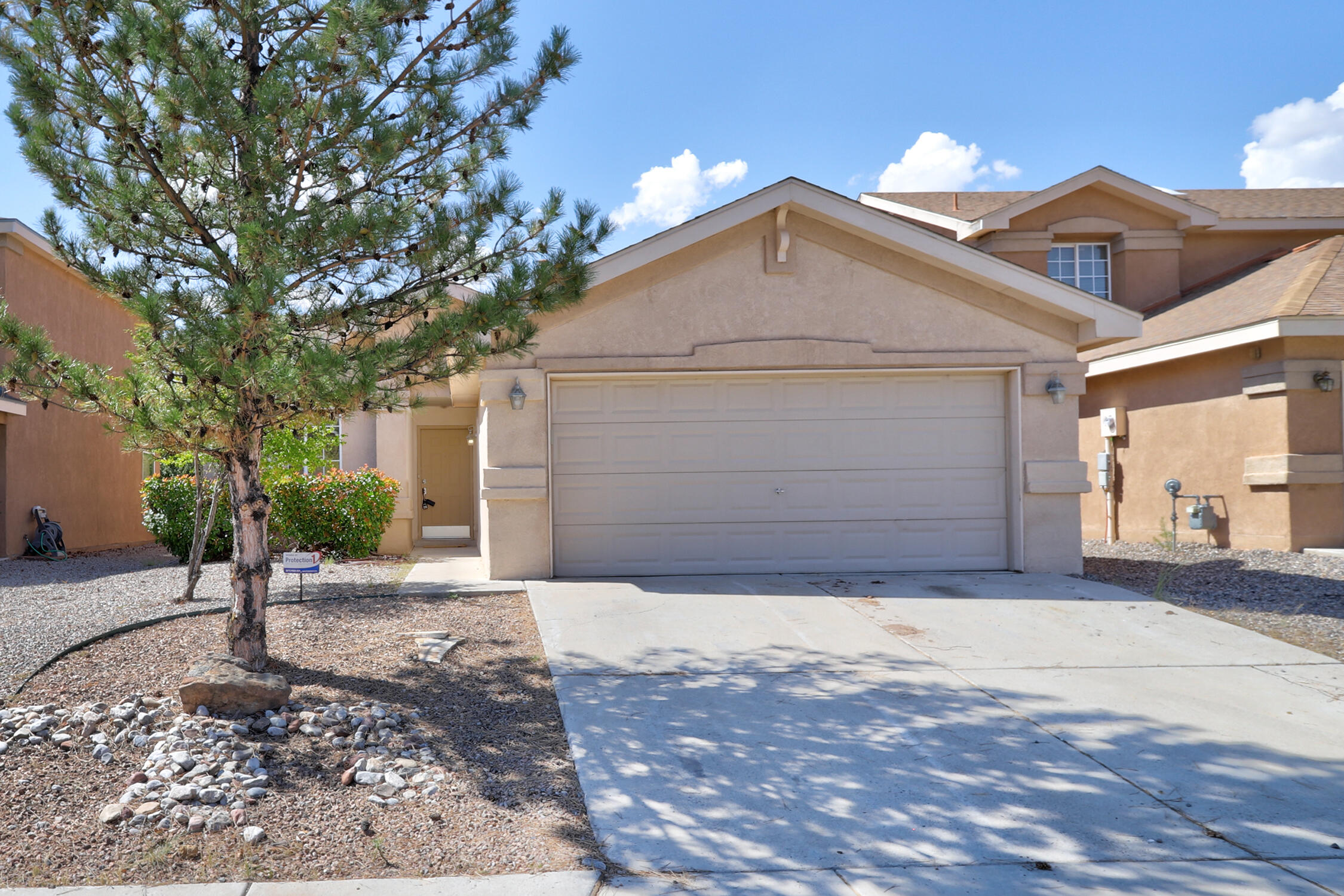 10419 CONDOR Drive NW