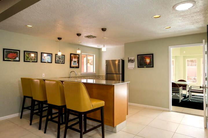 5169 GLENWOOD POINTE Lane NE