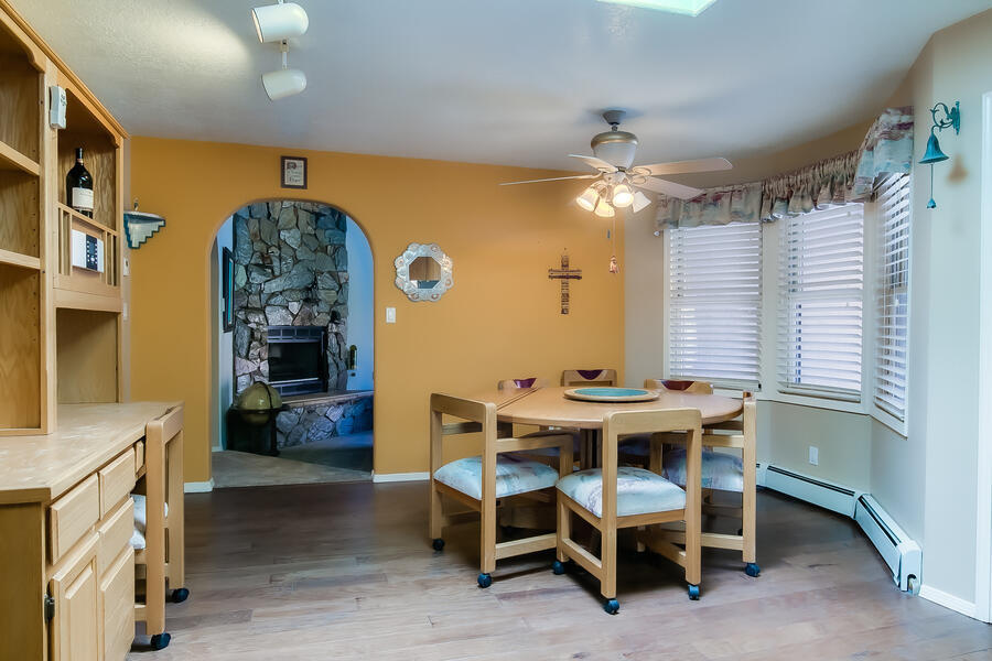 701 LOS POBLANOS RANCH Road NW