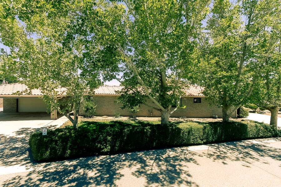 701 LOS POBLANOS RANCH Road NW
