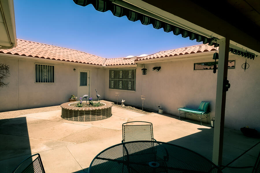 701 LOS POBLANOS RANCH Road NW