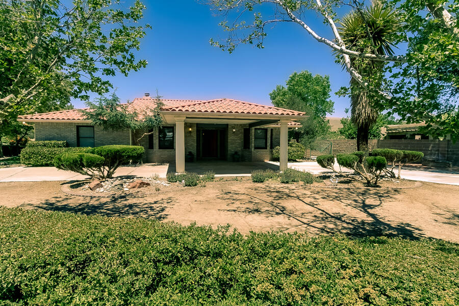 701 LOS POBLANOS RANCH Road NW