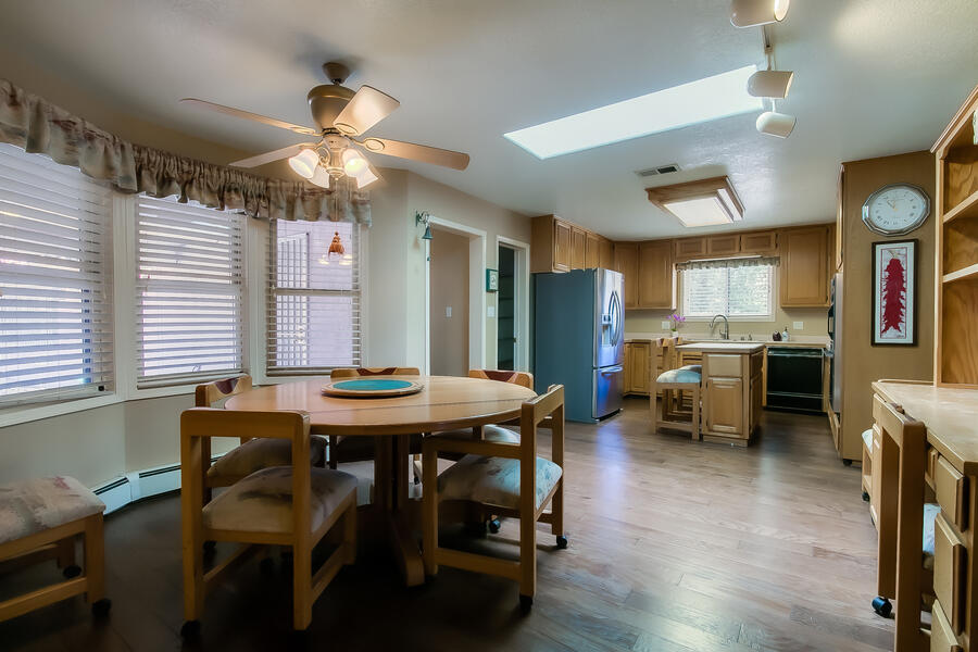 701 LOS POBLANOS RANCH Road NW