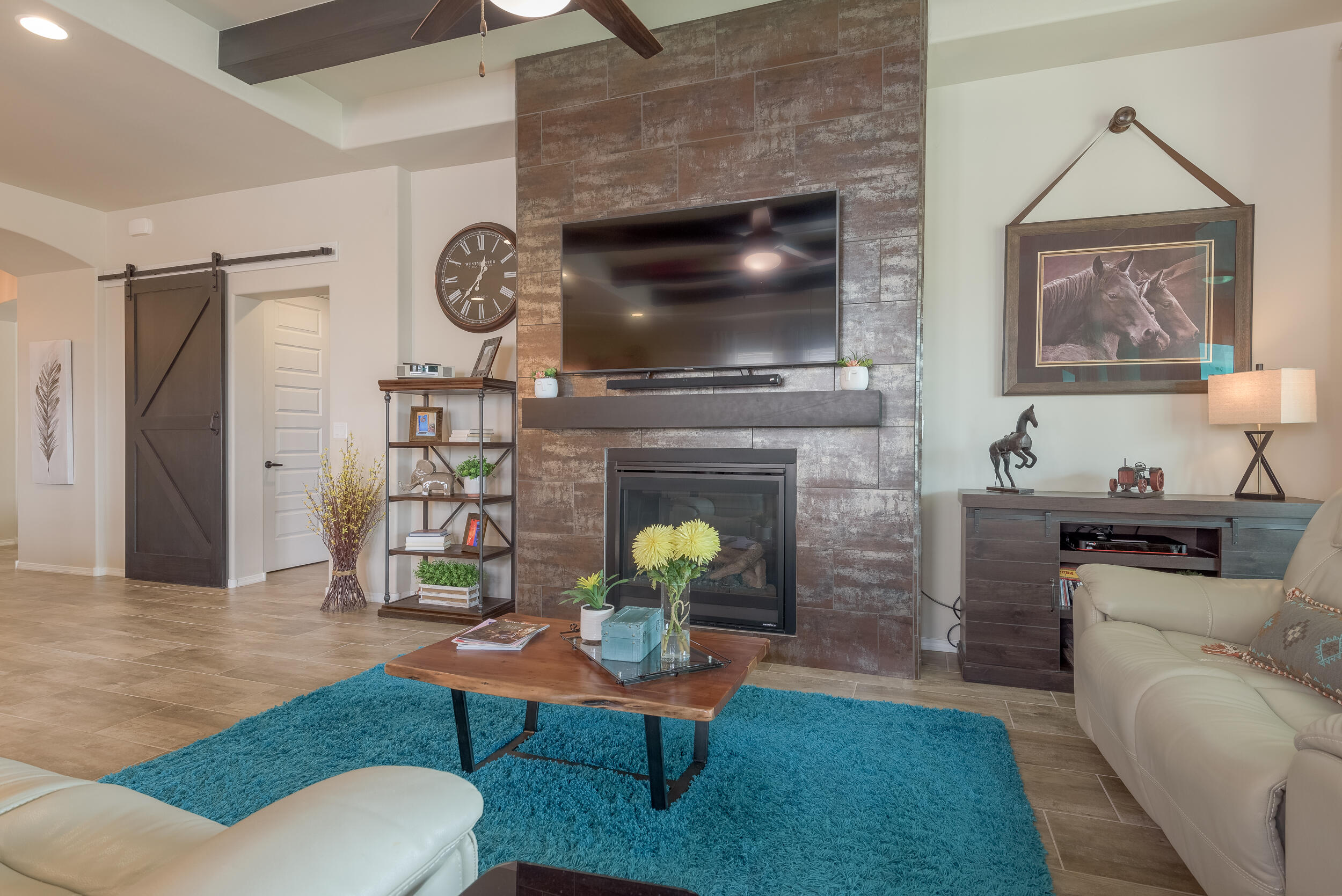 4081 MOUNTAIN TRAIL Loop NE