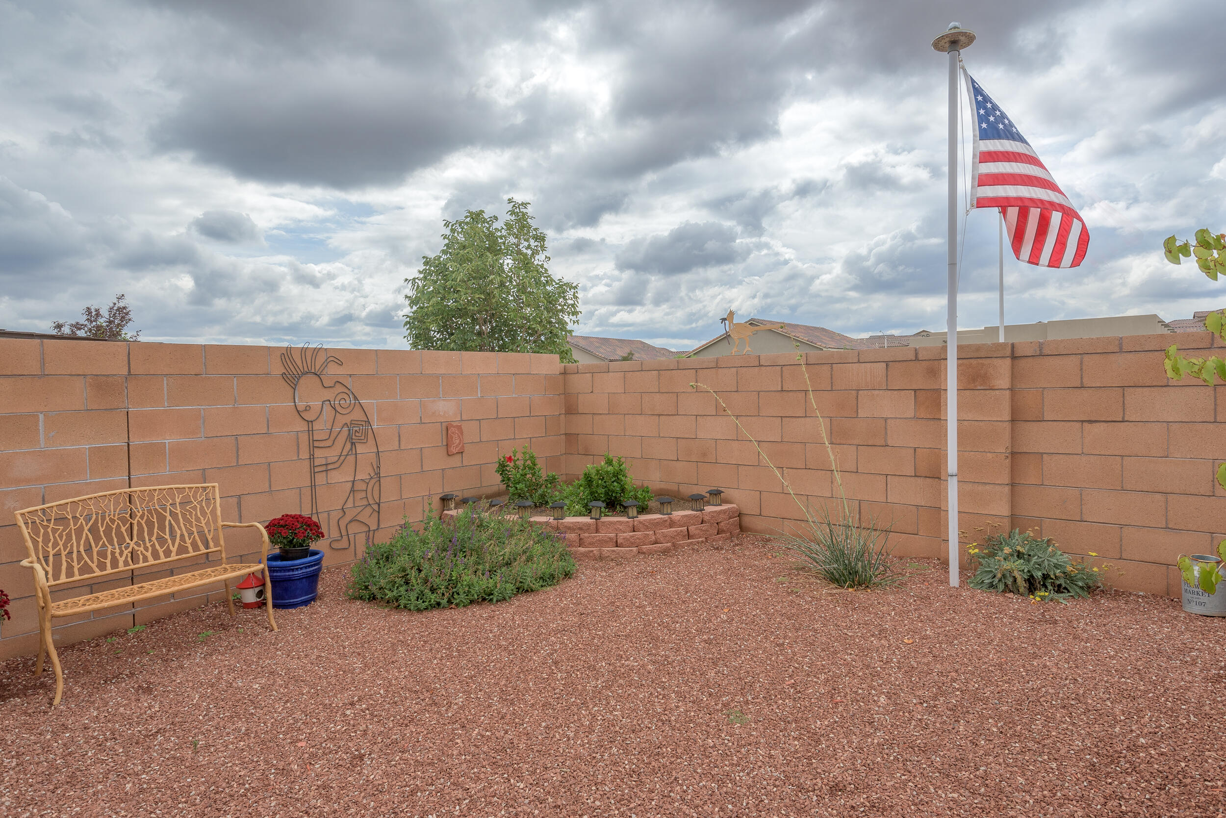 4081 MOUNTAIN TRAIL Loop NE