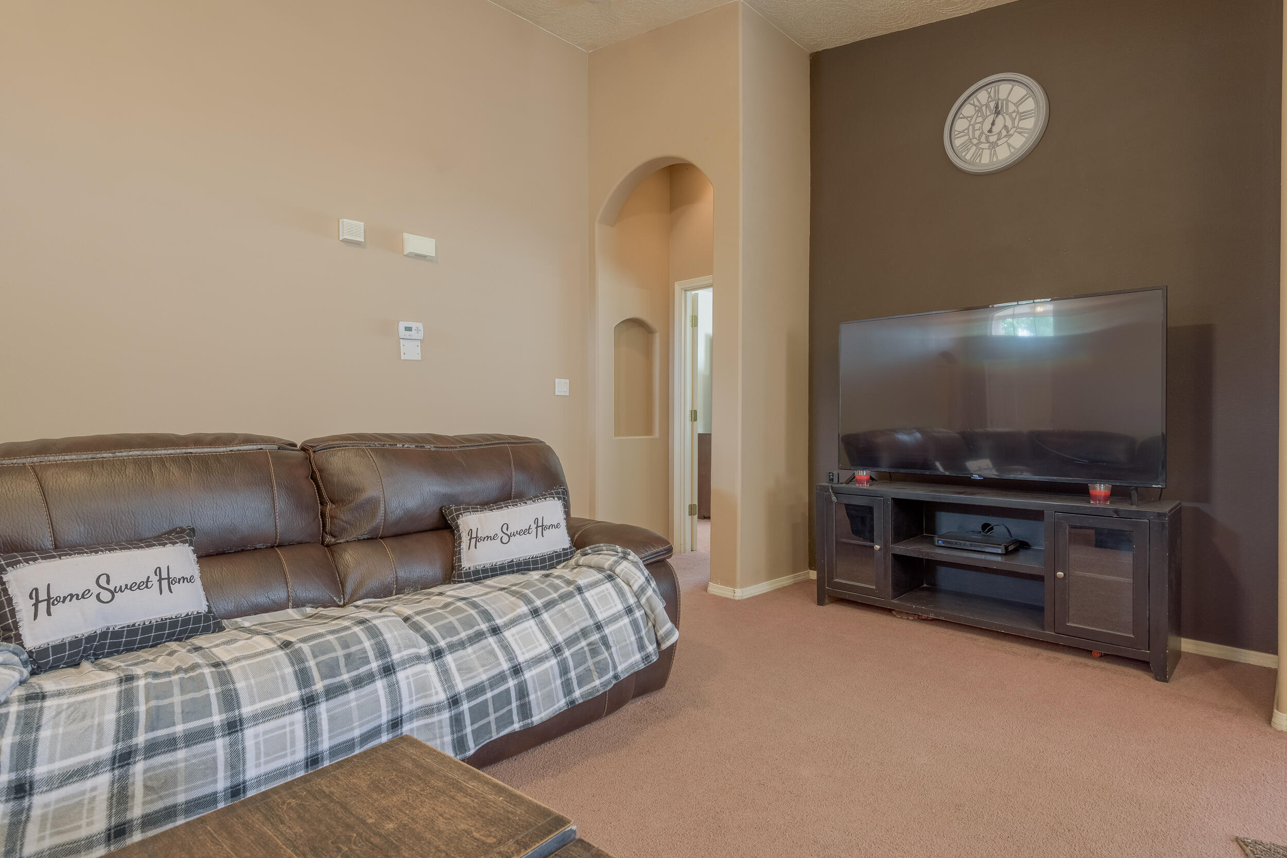 6815 CALLE CIELO SW