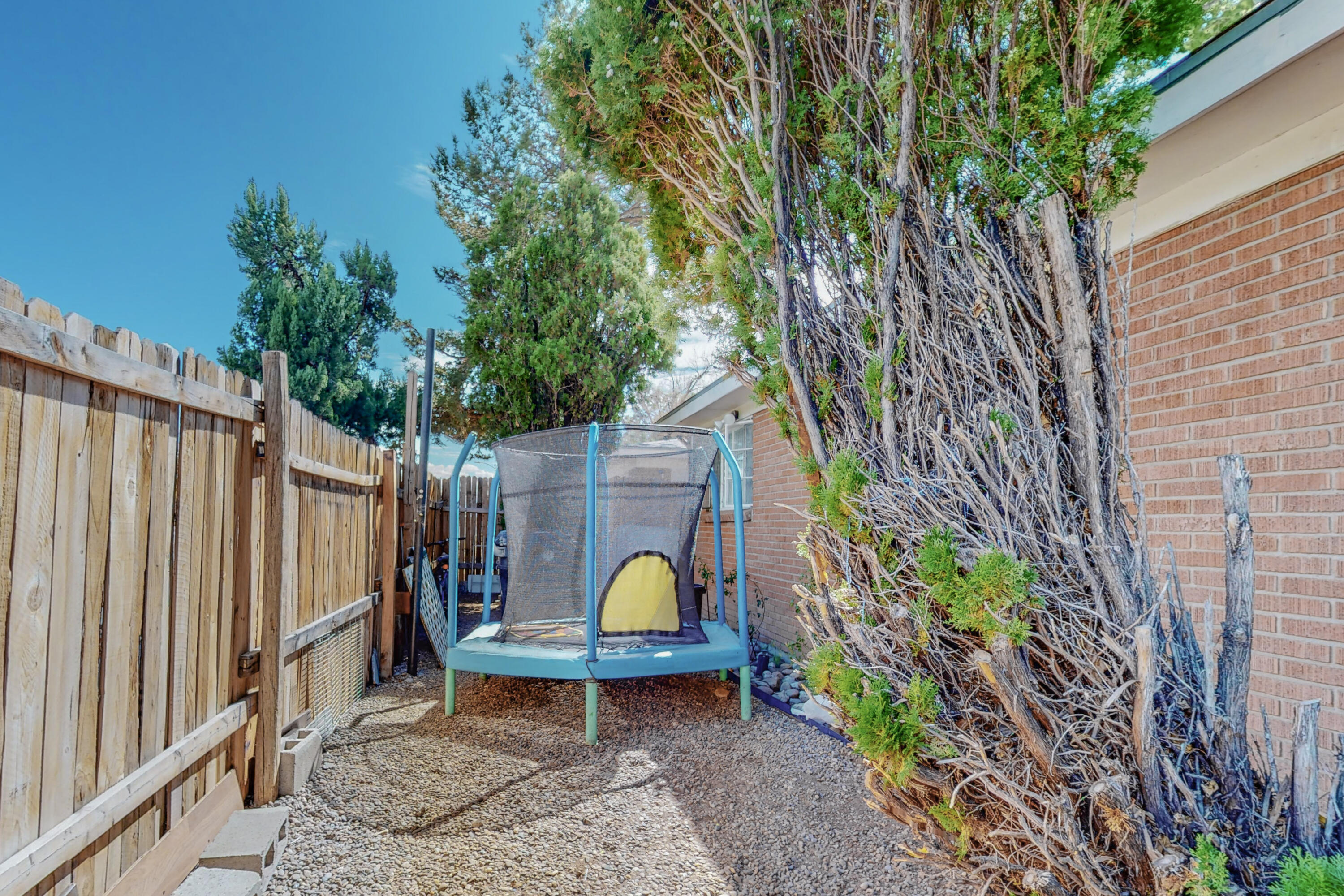 1029 LOUISIANA Boulevard SE