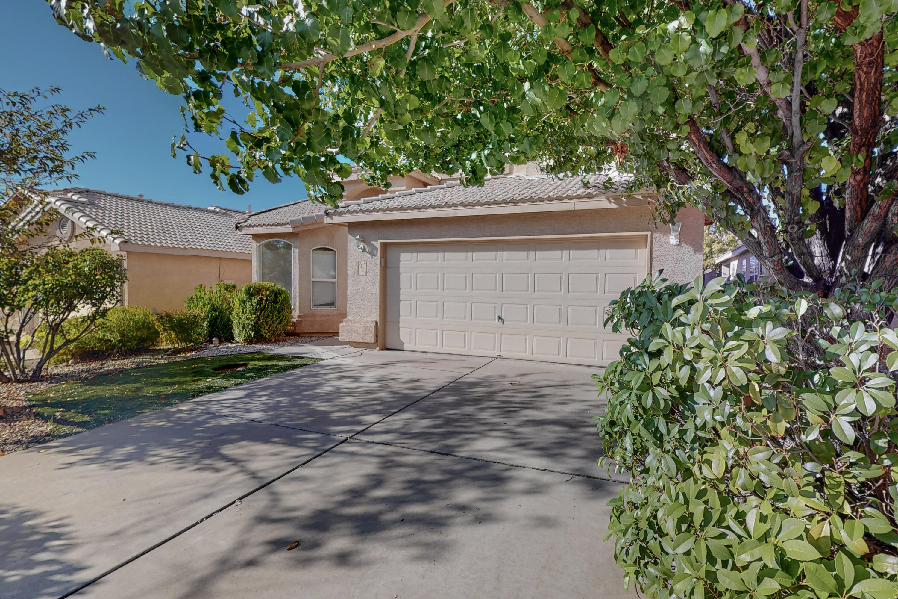 7151 DEER CANYON Avenue NE