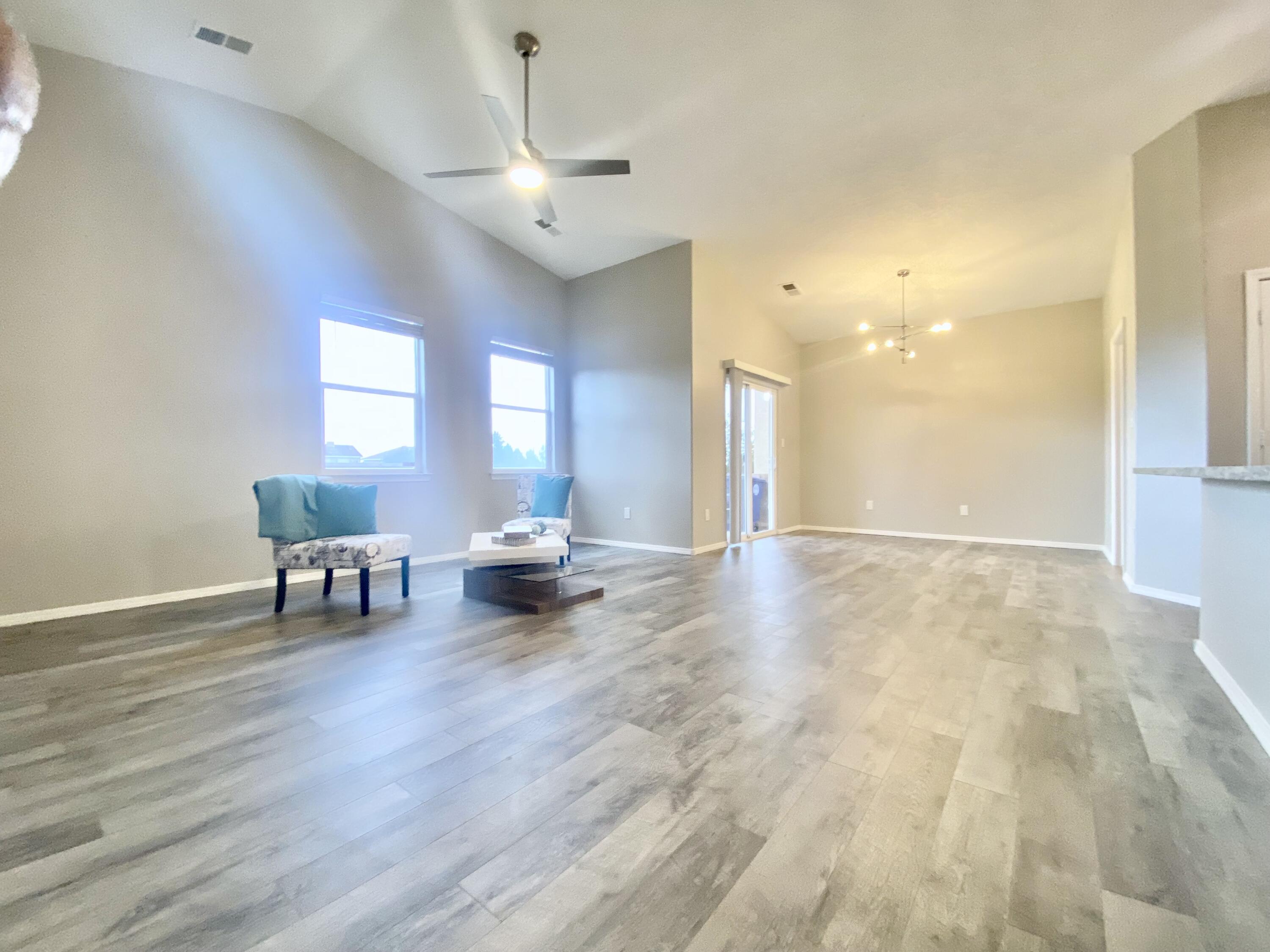 7215 Williamsburg Road NW