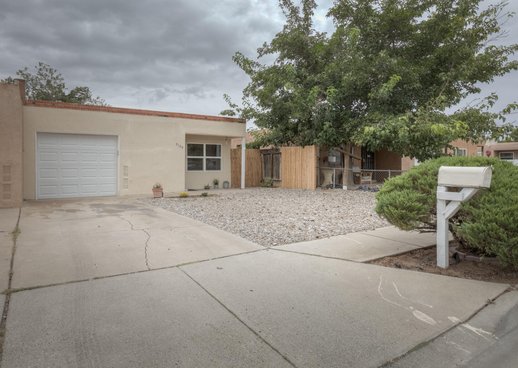 5109 Redlands Road NW
