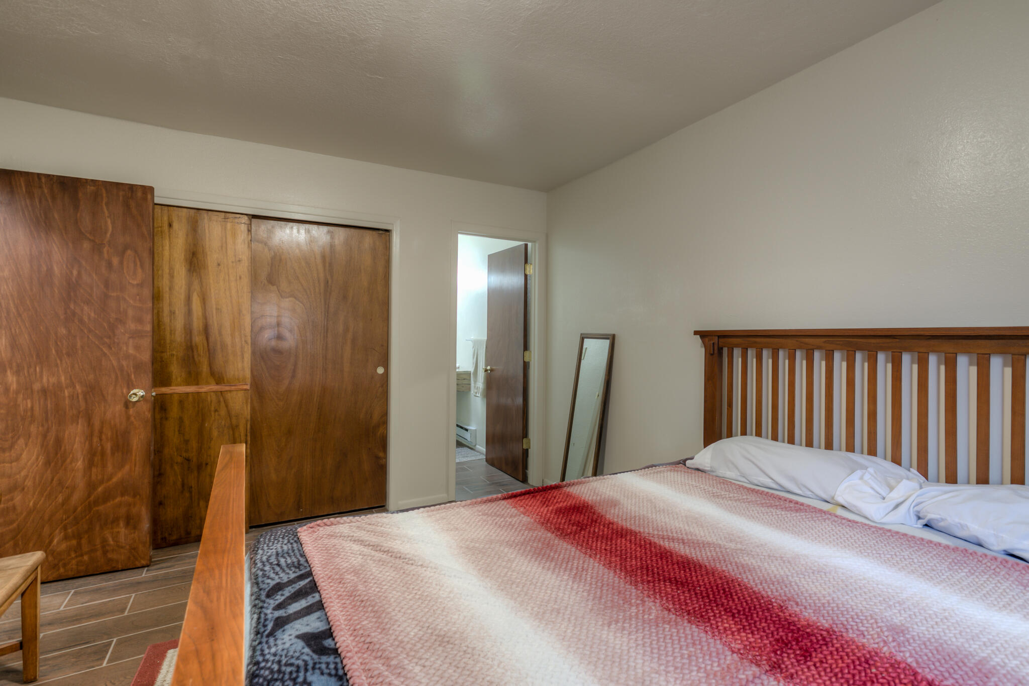 5109 Redlands Road NW