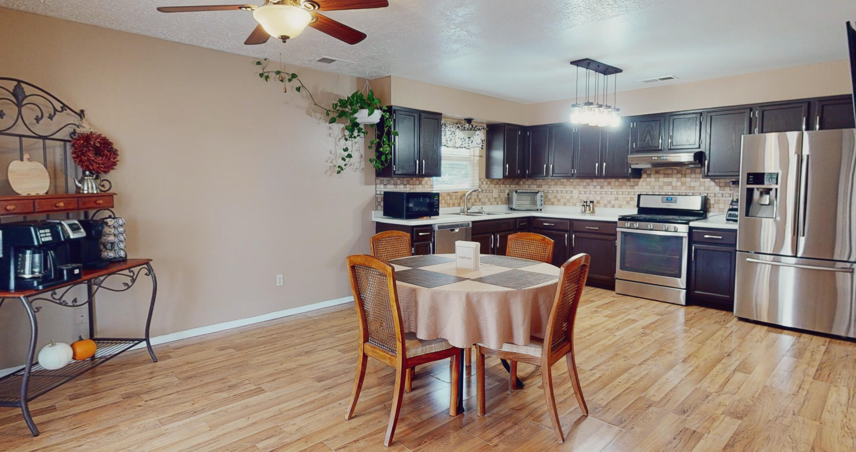 1123 CASCADE Road SE