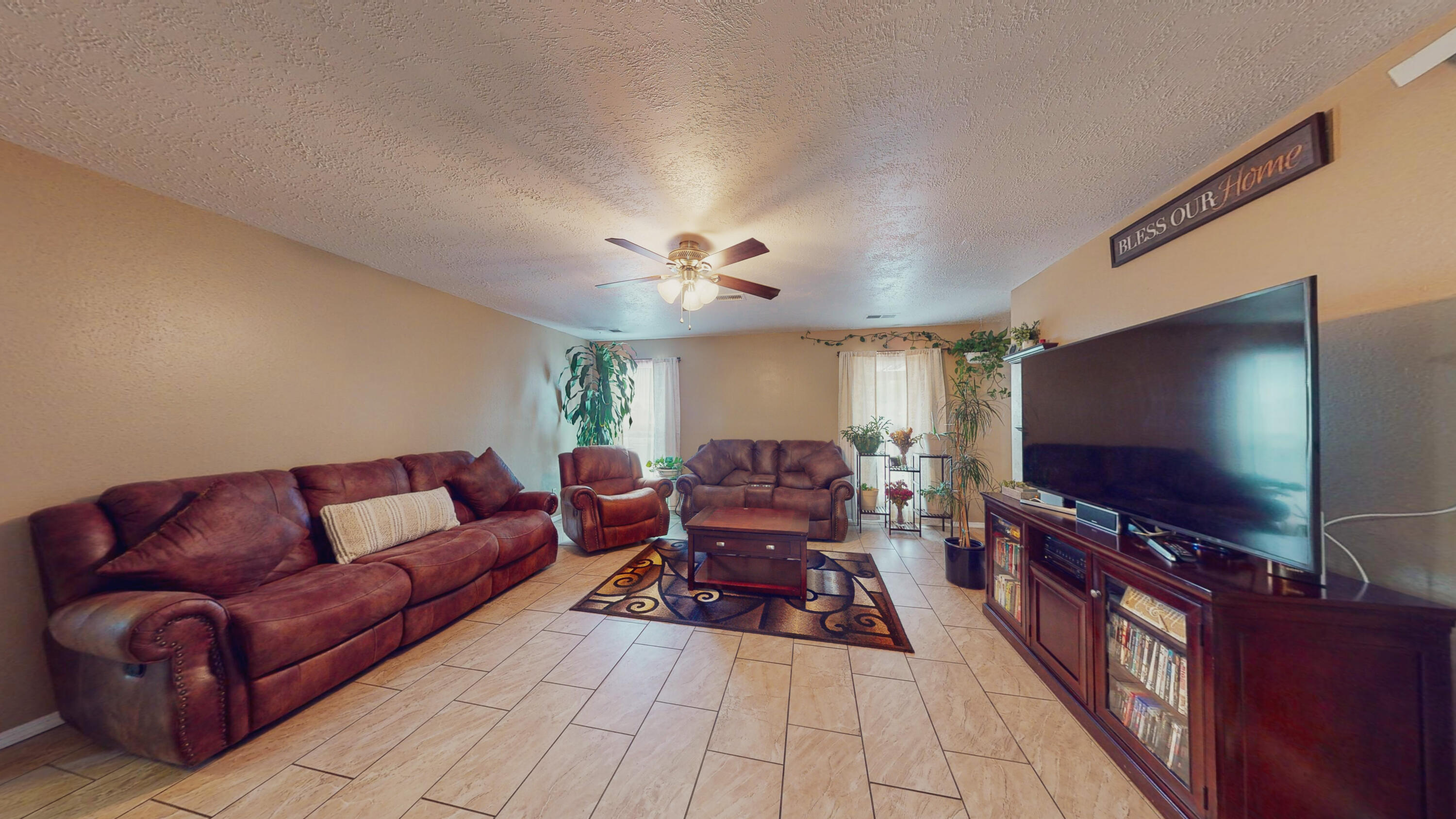 1123 CASCADE Road SE