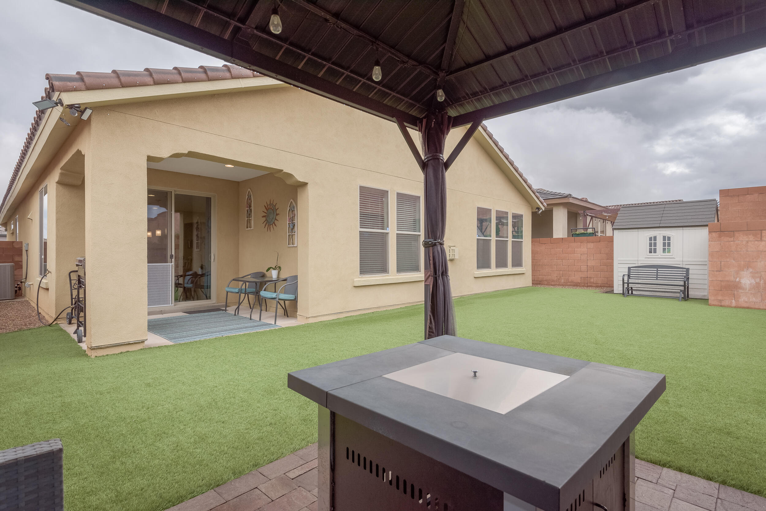 11436 MANZANO VISTA Avenue SE