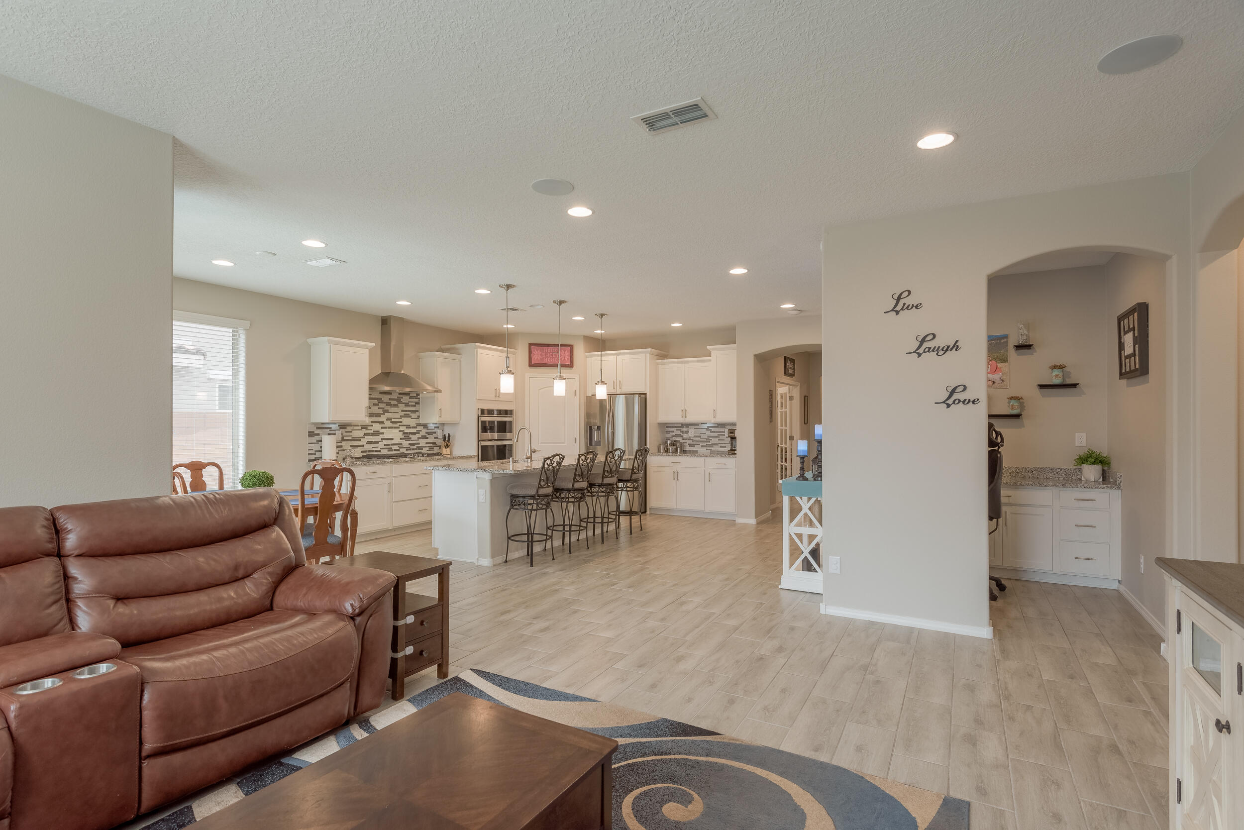 11436 MANZANO VISTA Avenue SE