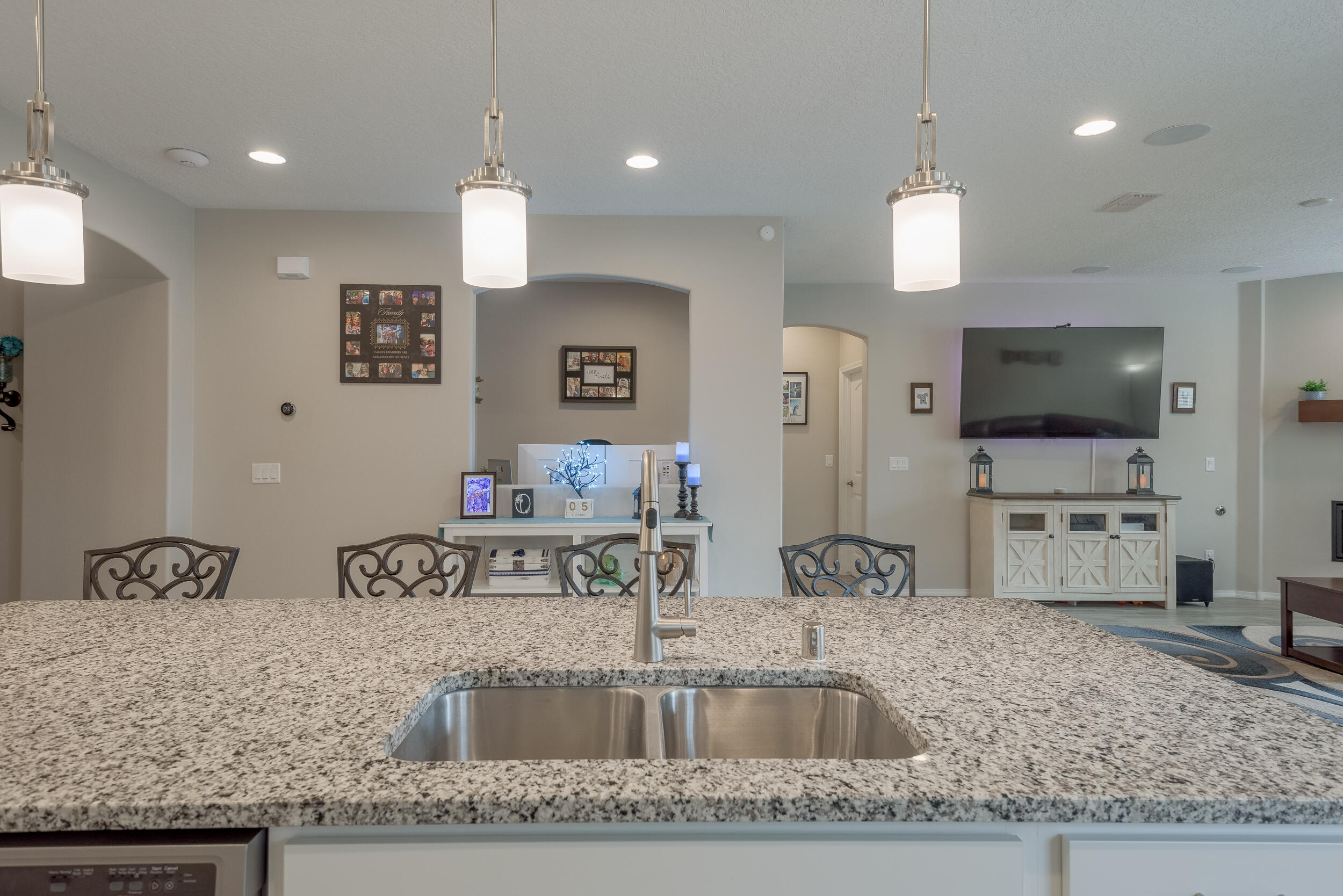 11436 MANZANO VISTA Avenue SE