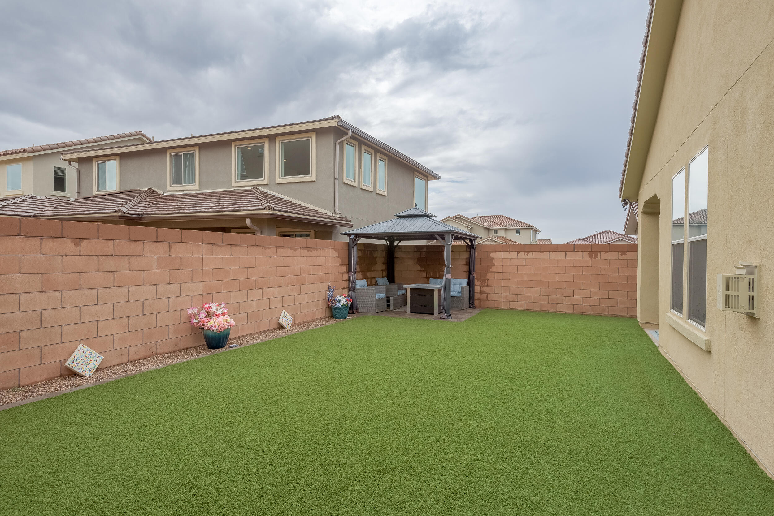 11436 MANZANO VISTA Avenue SE