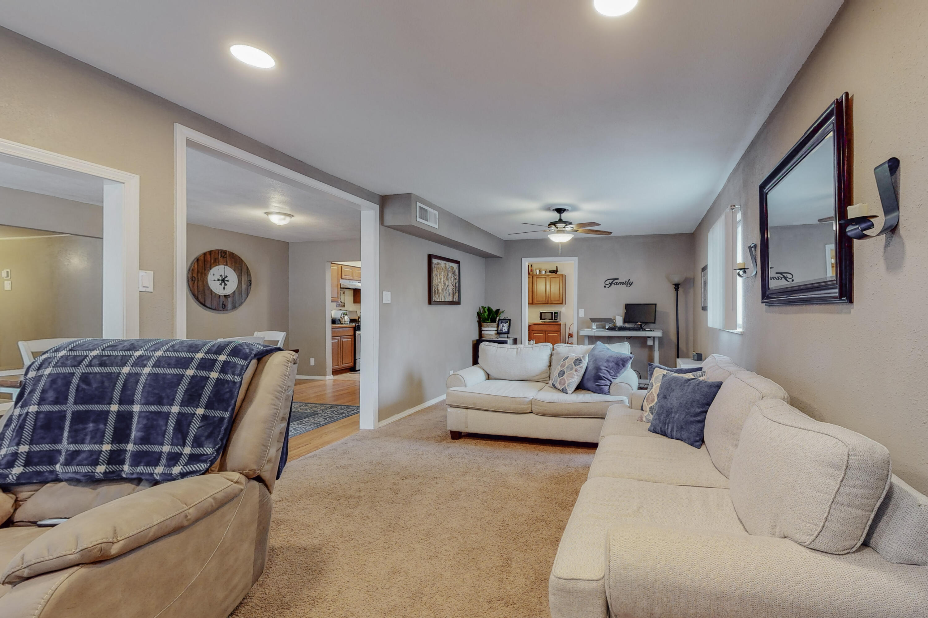 3702 JEANNE Court NE